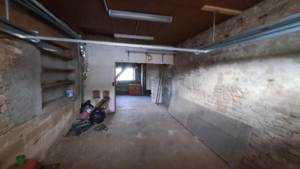 Maison mitoyenne ( Viomenil  88260)