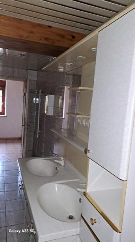 Maison mitoyenne ( Viomenil  88260)