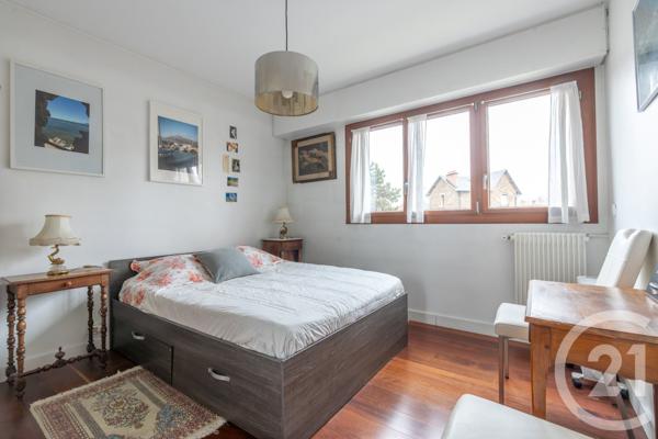 Appartement F5 à vendre  5 pièces - 98,58 m2 ST MAUR DES FOSSES - 94