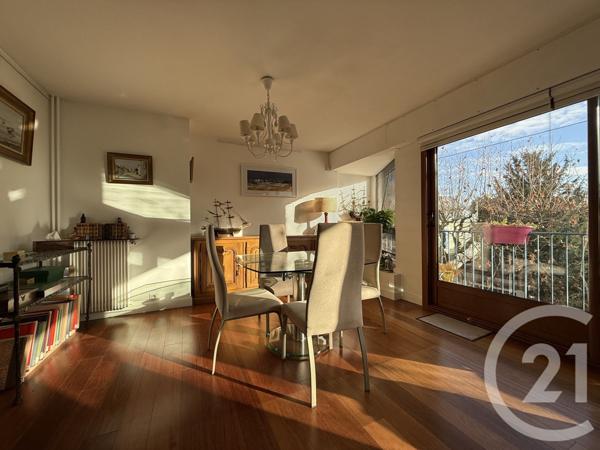 Appartement F5 à vendre  5 pièces - 98,58 m2 ST MAUR DES FOSSES - 94