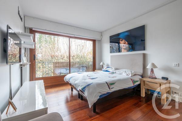 Appartement F5 à vendre  5 pièces - 98,58 m2 ST MAUR DES FOSSES - 94