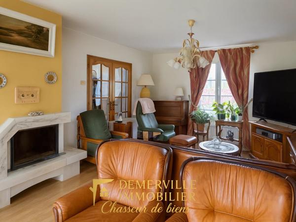 Maison familiale 121mé avec vie de plai,-pied  - VENTE INTERACTIVE