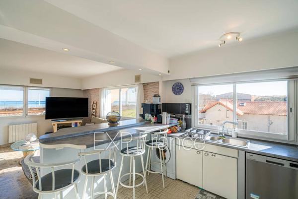 🏡 ANTIBES EST – Rareté Absolue ! Haut de Villa 4P avec Vue Mer Panoramique & Toit-Terrasse d’Exception