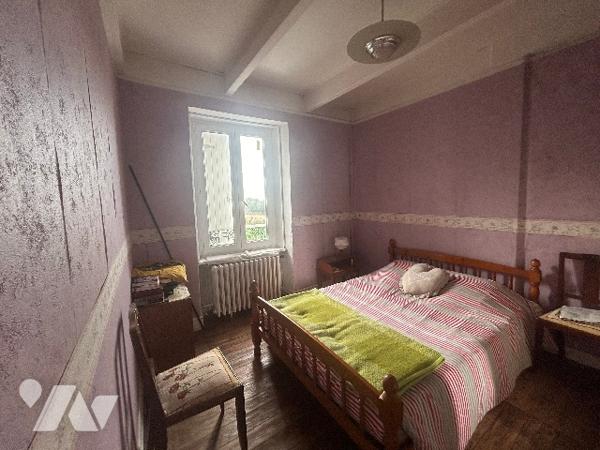 L'Etude de Maître Esnault vous propose à la vente une maison sur la commune de GRANVILLE Ref : V1047