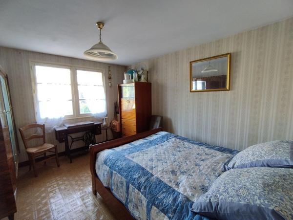 OFFRE ACCEPTEE /Charente, Ruelle sur Touvre, maison 3 chambres sur sous-sol, jardin et garage 36m²