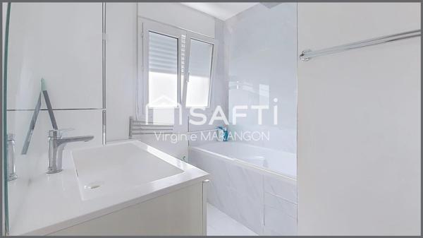 F3 lumineux rénové avec balcon, parking et cave