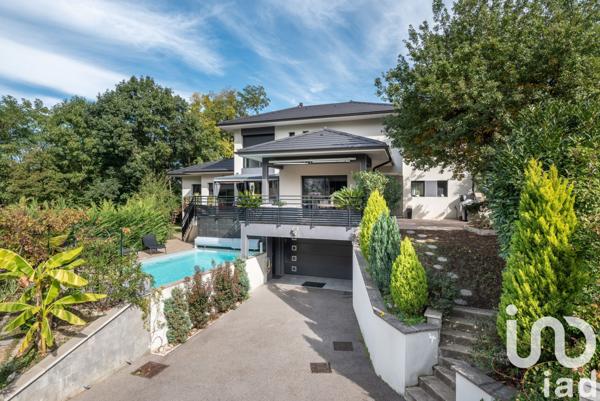 Maison à vendre 7 pièces 220 m² Seyssins