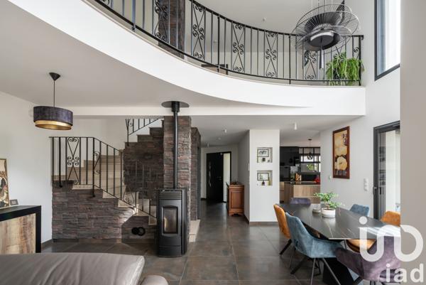 Maison à vendre 7 pièces 220 m² Seyssins