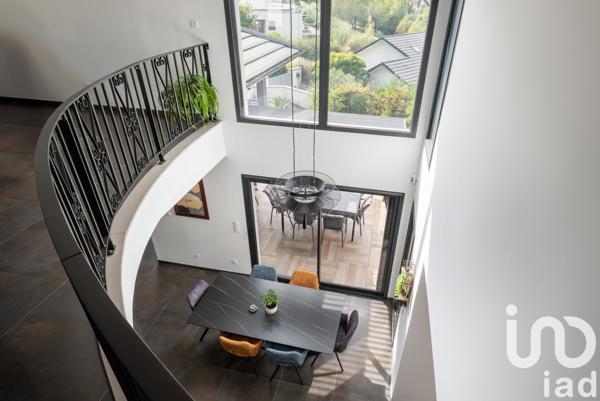 Maison à vendre 7 pièces 220 m² Seyssins