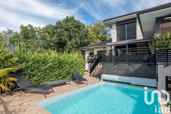 Maison à vendre 7 pièces 220 m² Seyssins