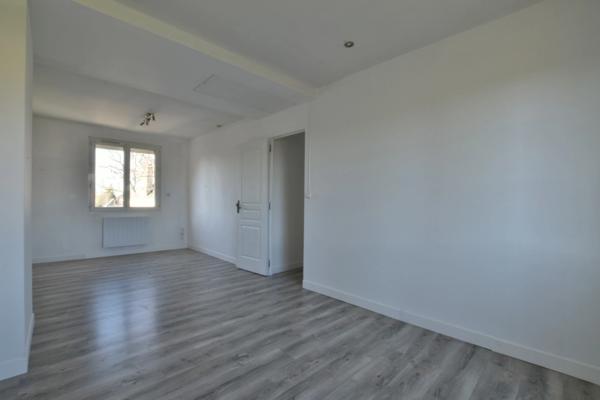 Maison à vendre 5 pièces SEICHES SUR LE LOIR (49)