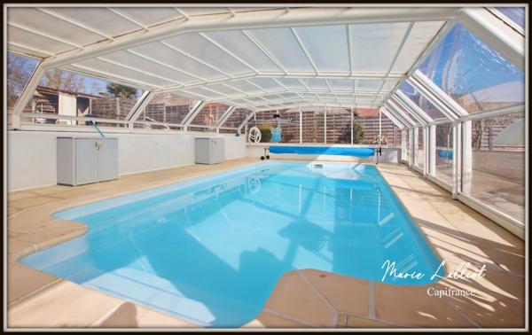 Maison à vendre 8 pièces, 204m², Puiseautin, 5 chambres, Piscine, Garage, Climatisation, Panneaux Solaires, Cave