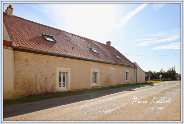 Maison à vendre 8 pièces, 204m², Puiseautin, 5 chambres, Piscine, Garage, Climatisation, Panneaux Solaires, Cave