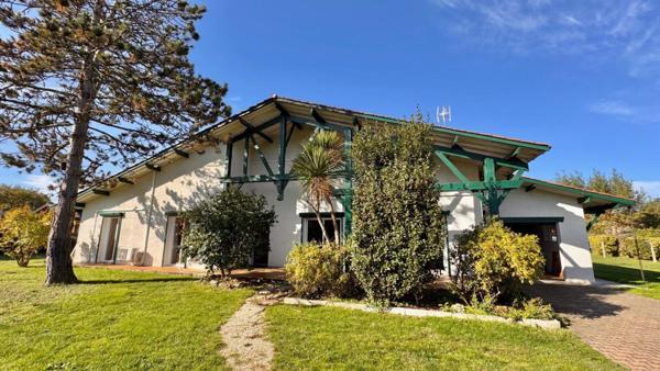 Grande propriété familiale sur plus de 2000 m²