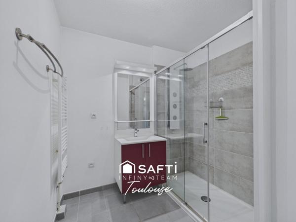 Dernier étage, lumière et tranquillité : un vrai coup de cœur