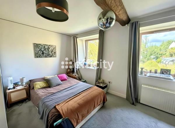Maison
         6 pièces
        - 160 m² Bien prestige 424 500 € *