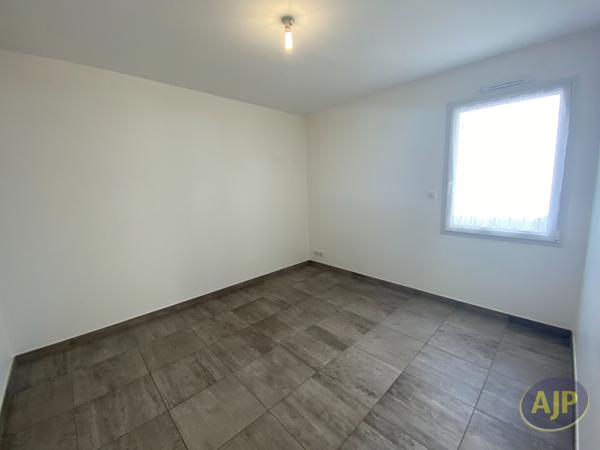 Maison à louer Challans : 4 pièces, 83m² avec 3 chambre(s) à 965€ - AJP Immobilier Challans