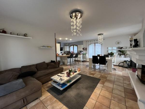 Maison à vendre |  Villate |  4 pièces | 101 m²
