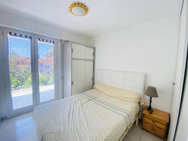 Appartement à louer 2 pièces de 33 m²