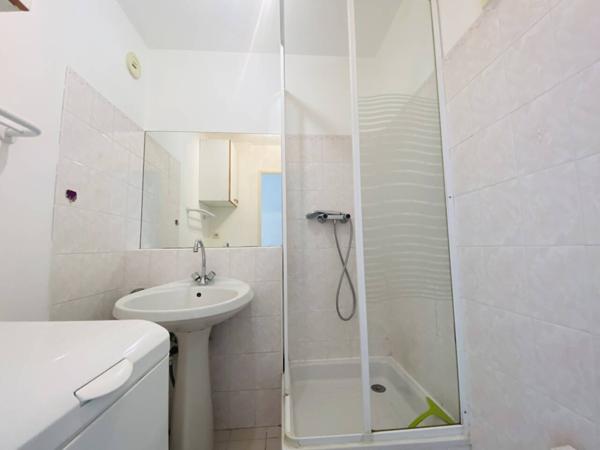 Appartement à louer 2 pièces de 33 m²