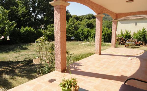 Maison à vendre    5 pièces •  Aubignosc