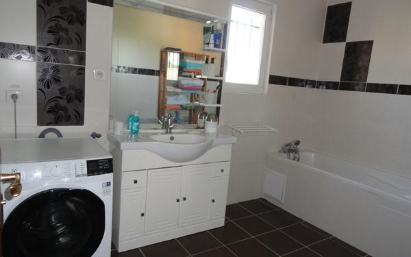 Maison à vendre    5 pièces •  Aubignosc