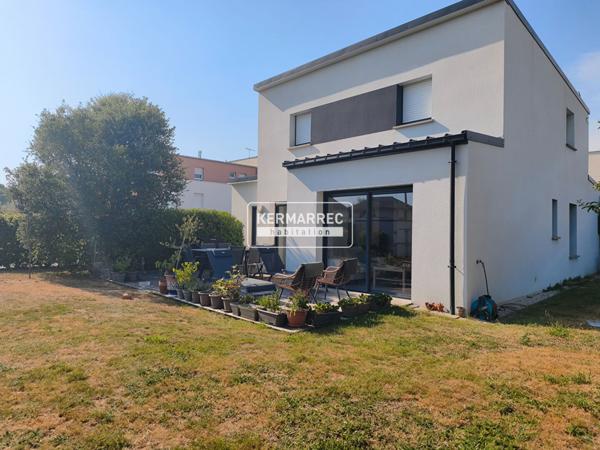 Maison 5 pièces – 105 m² environ à Vannes (ref : 100875-AV)