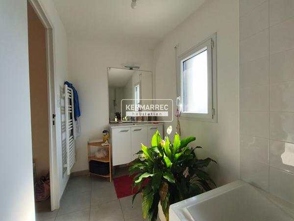 Maison 5 pièces – 105 m² environ à Vannes (ref : 100875-AV)