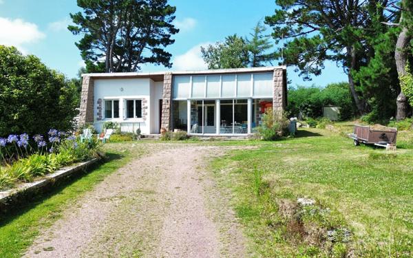 Maison à vendre    4 pièces •  Perros-Guirec