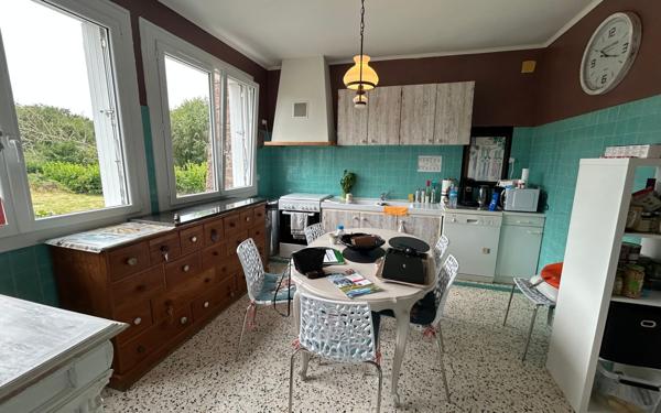 Maison à vendre    4 pièces •  Perros-Guirec