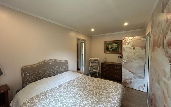 Maison à vendre    4 pièces •  Perros-Guirec