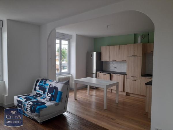 Appartement à louer 3 pièces 61.63m² Mâcon (71000)