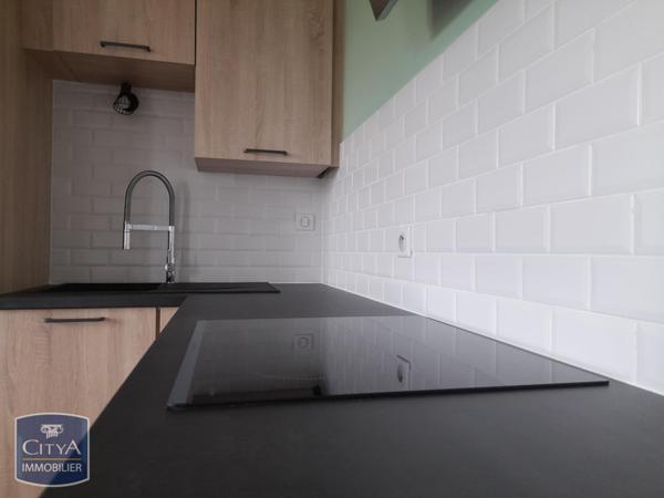 Appartement à louer 3 pièces 61.63m² Mâcon (71000)