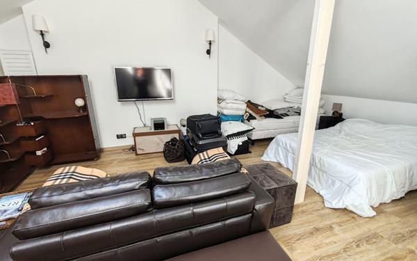 Maison à vendre    4 pièces •  Épernay