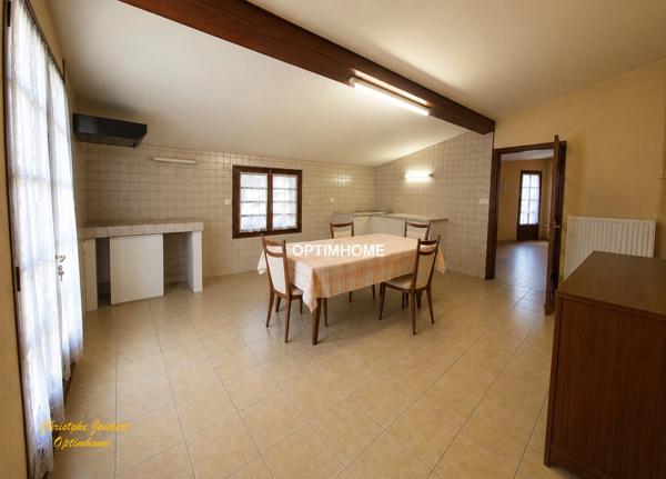 Maison à vendre 5 pièces Proche de BROSSAC (16)