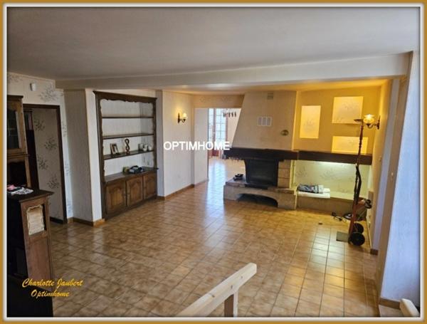 Maison à vendre 5 pièces Proche de BROSSAC (16)