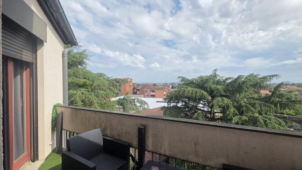 Appartement Montauban  avec  ascenseur, balcon et stationnement