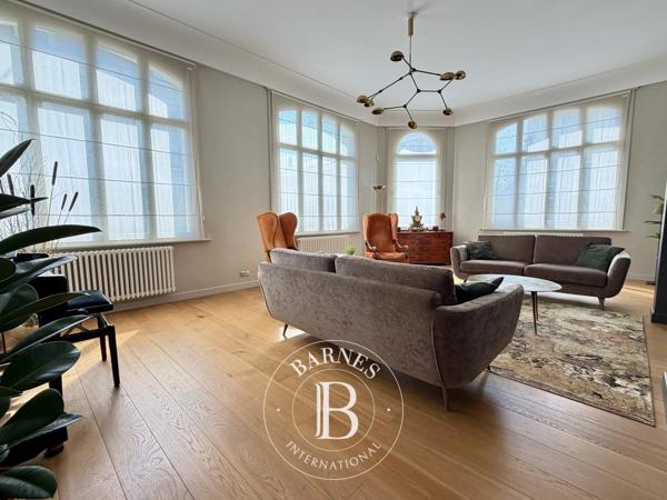 Lille, Maison  383 m² à vendre