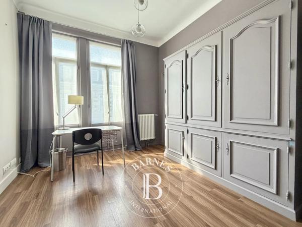 Lille, Maison  383 m² à vendre