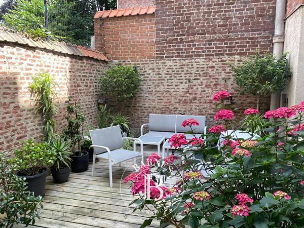 Lille, Maison  383 m² à vendre