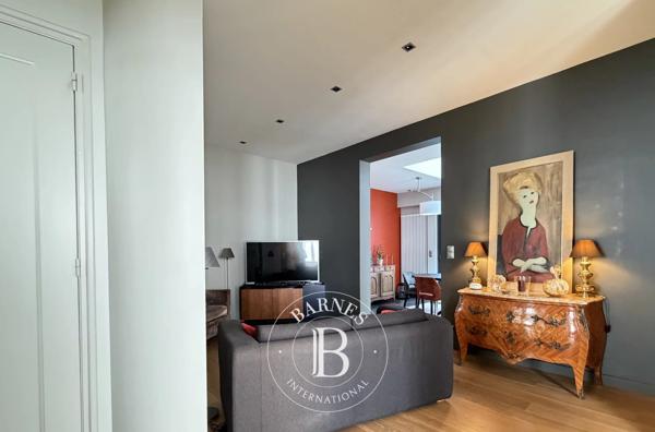 Lille, Maison  383 m² à vendre