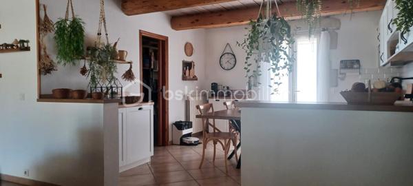 A vendre très belle villa Traditionnelle de 2000 en R+1 
Villa traditionnelle de 126 m2 + Studio 30 m2 sur 482 m2 de terrain.
La maison est de plein pied construit  en 2000.
En sous-sol l'ancien garage accueille un studio de 30 m2 pour recevoir des amis ou la famille et une réserve de 30 m2 pour du rangement.

EXTERIEUR :
Les aménagements extérieurs sont soignés et organisés. 
Rangement pour le bois, coin BBQ abrité et Cabane de jardin.
Terrasse carrelé, espace jeux pour les enfants.
Le portail coulissant automatique donne accès à deux places de parking, au Carport, au jardin et à la maison.
Espace piscine chauffée.
Génoise en bord de toiture et Cheneaux en zinc pour les eaux pluviales.

INTERIEUR :
L'accès à la maison se fait par une mini véranda en Aluminium qui protège et abrite la porte d'entrée.
De suite je découvre une ambiance cosy, un hall d'entrée avec placard et surtout un style Bastide Provençale avec des poutres bois et une belle volige et cela installe le décor.
Murs Blanc, Carrelage avec frise au sol, Insert Bois pour les soirées d'hivers, une magnifique Cuisine d'Artisans aux Tommettes blanche avec son évier rétro en céramique.
Un cellier buanderie donne l'accès au sous-sol de par l'intérieur.
L'espace nuit accueille 4 chambres spacieuses, une Salle de Bain avec douche Italienne, un WC.
Une véranda de 15 m2 en aluminium crée un espace chaleureux pour l'hivers.
Cette habitation est prête à recevoir une nouvelle famille, vous avez juste à poser vos valises, vous installer et profiter.
 
COTE TECNIQUE :
Volets aluminium électrique centralisé + Volets battants en Aluminium.
Store Banne côté cuisine et Terrasse.
Piscine chauffée.
Gaz de ville et Chaudière Gaz sur chauffage central.
Portail, Portillon, automatique + interphone.
Fibre.

POINTS FORTS :
Le jardin exposition Sud.
BBQ, Aire de jeux, Terrasse ombragée, sous sol aménagé,
La  Piscine chauffée.
Véranda Aluminium.
La maison  construite en 2000 qui  est en excellent état toujours à ce jour.
Ce bien vous est présenté au prix de :  415.000€  F.A.I 

Votre contact pour tous renseignements et une visite. 
BON DE VISITE ET SIMULATION DE FINANCEMENT OBLIGATOIRE
Fabrice Boubal   Conseiller Bskimmobilier.com   07.67.19.54.55     
Mail : f.boubal@bskimmobilier.com
Agent commercial indépendant (EI)    
Rsac : 37815191400058 Montpellier