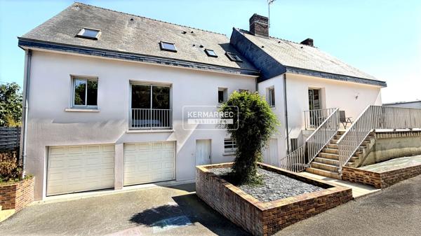 Maison 9 pièces – 226 m² environ à Vitré (ref : 3349)