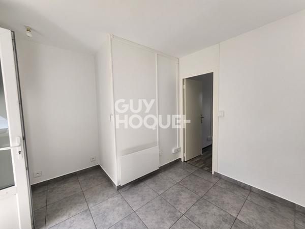 PITHIVIERS : appartement T2 RECENT en location
