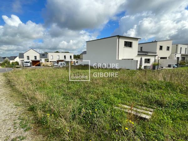 Achat Terrain - 347 m² (réf : JR26281E)