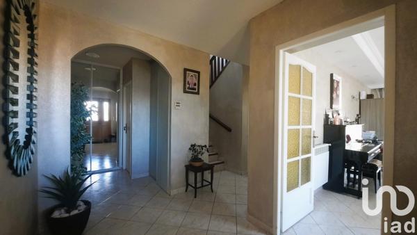 Maison 6 pièces de 177 m² à Narbonne (11100)