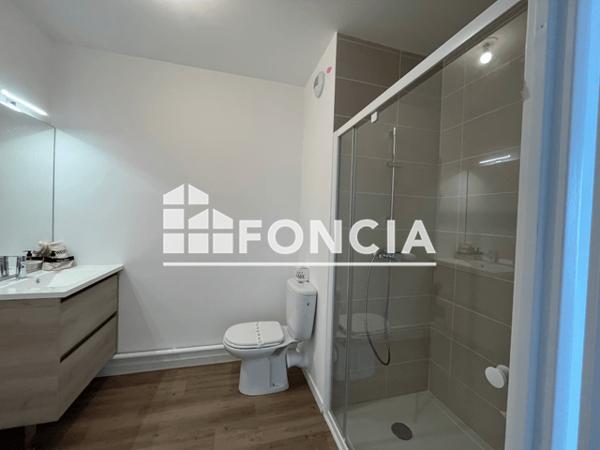 Location Studio 29.72 m² - Laval 53000