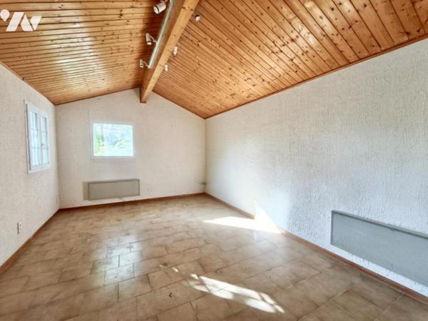BÂTISSE EN PIERRE À FORT POTENTIEL – SERVERETTE (48)