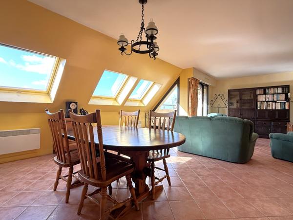 Appartement 5 pièces - 103 m² Exclusivité