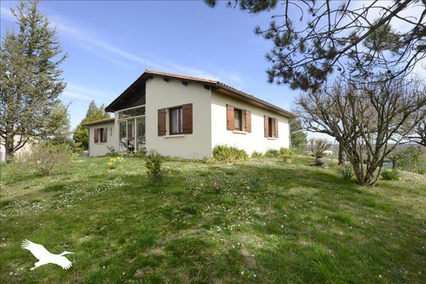 Maison à vendre |  Saint-Séverin |  5 pièces | 132 m²